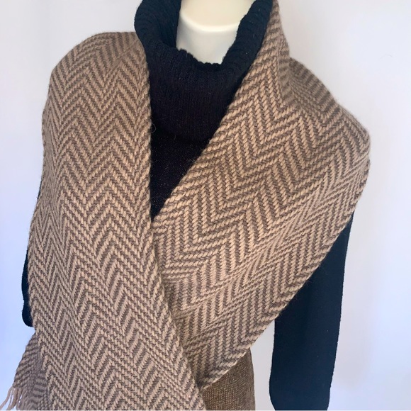 i r i s h :: John Branigan Earthy Irish Long Herringbone Wool Knit Scarf - Picture 4 of 10